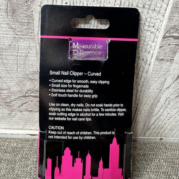 Measurable Difference Cuticle Scissors and Curved Nail Clippers Stainless Steel - Picture 4 of 6